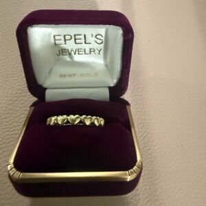 14K Gold Heart Band - Yellow Gold solid